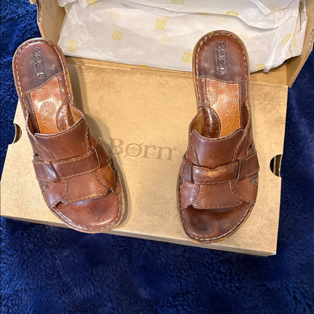 Born Tan Leather Wedge Sandals